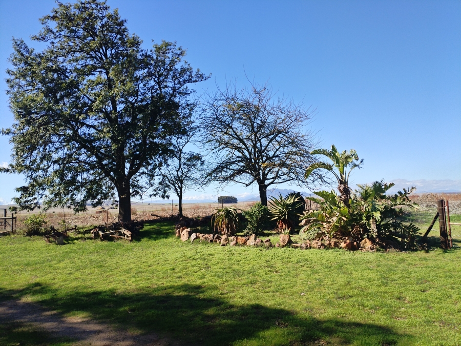 4 Bedroom Property for Sale in Ruststasie Western Cape